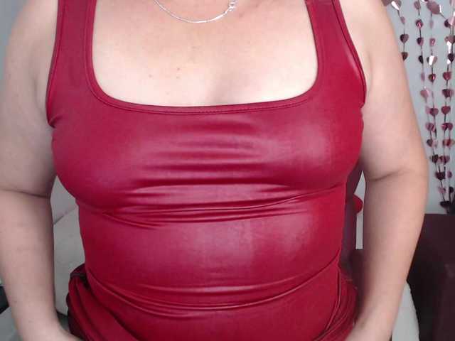 ana-milf's BongaCams show and profile