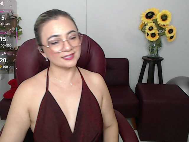 ana-milf's BongaCams show and profile