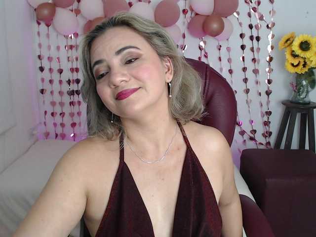 ana-milf's BongaCams show and profile