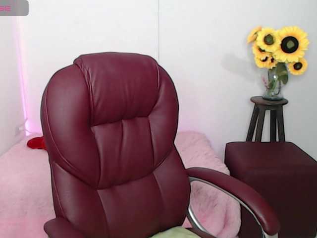 ana-milf's BongaCams show and profile