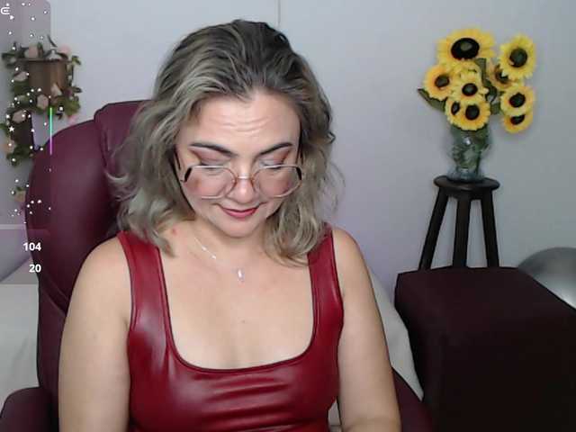 ana-milf's BongaCams show and profile