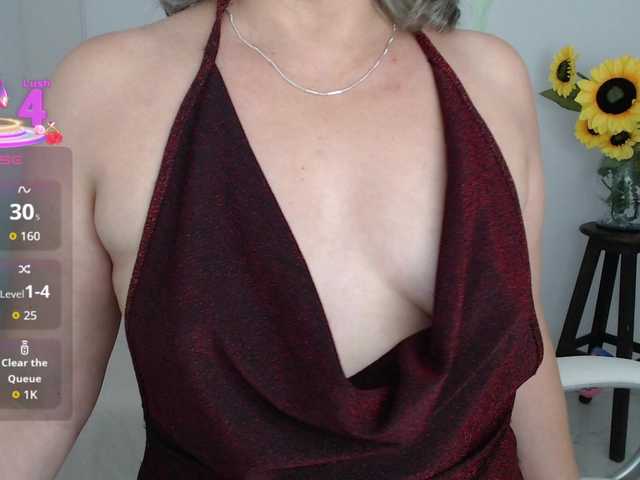 ana-milf from BongaCams