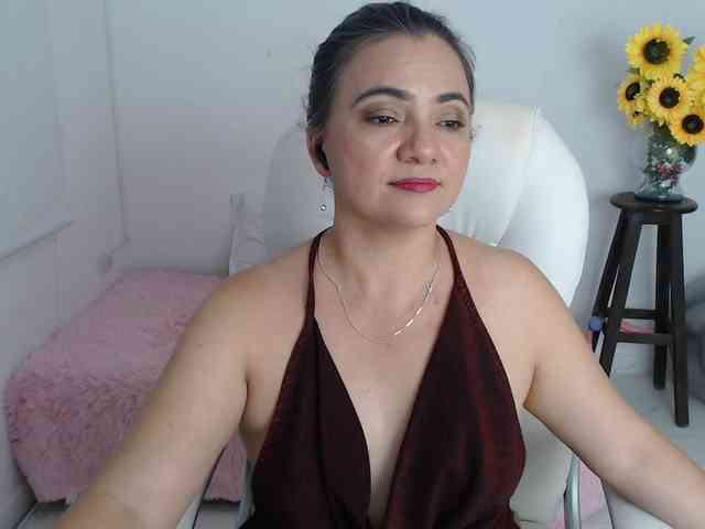 ana-milf webcam