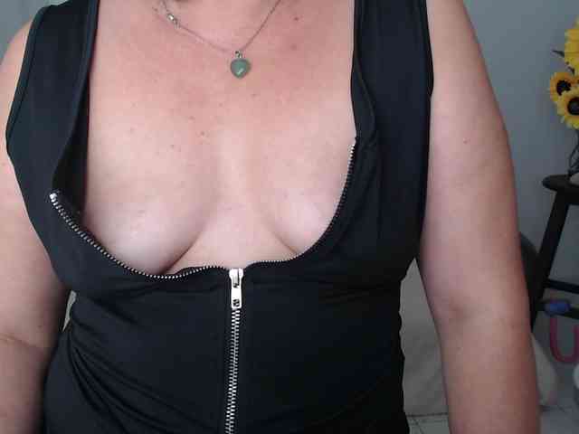 ana-milf webcam