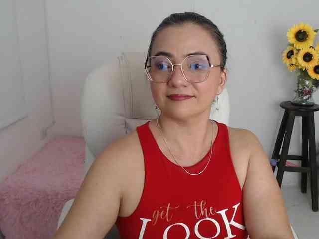 ana-milf webcam