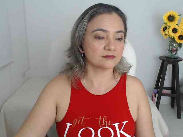 ana-milf webcam