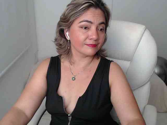 ana-milf webcam