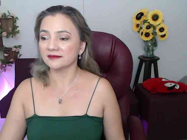 ana-milf webcam