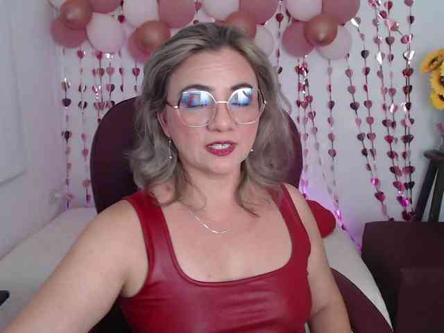 ana-milf webcam