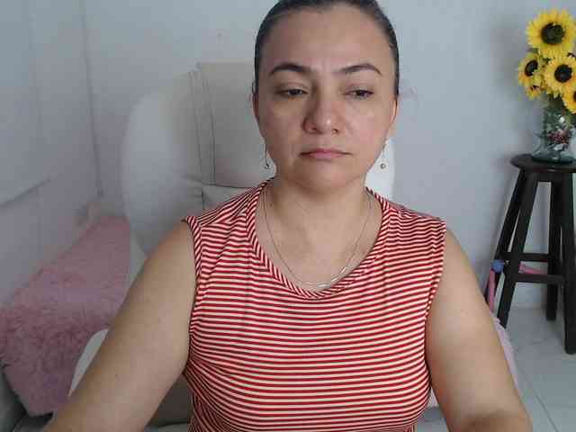 ana-milf webcam