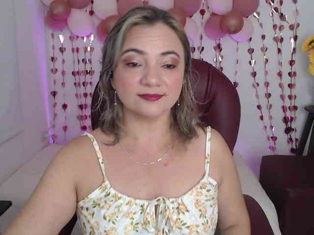 ana-milf webcam