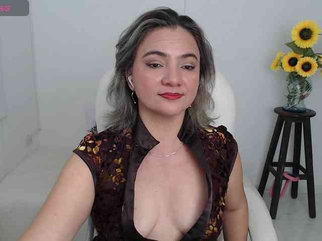 ana-milf webcam