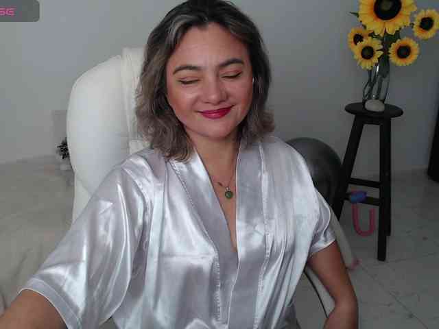 ana-milf webcam