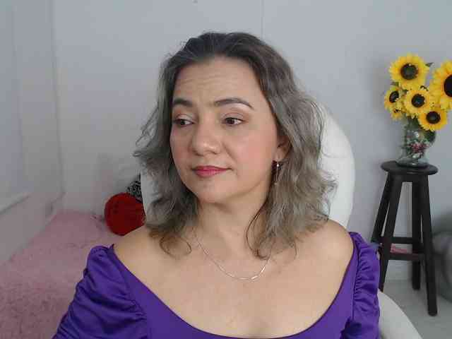 ana-milf webcam
