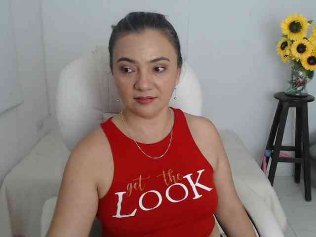 ana-milf webcam