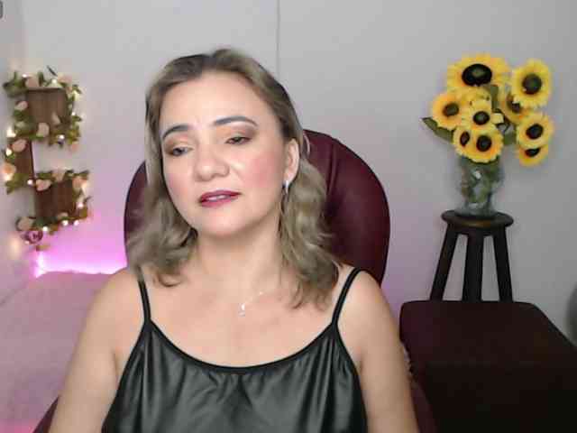 ana-milf webcam