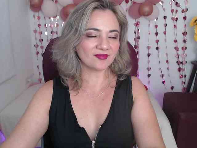 ana-milf webcam