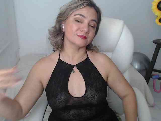 ana-milf webcam