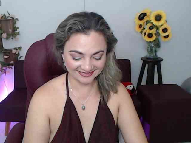 ana-milf Live Webcam on BongaCams