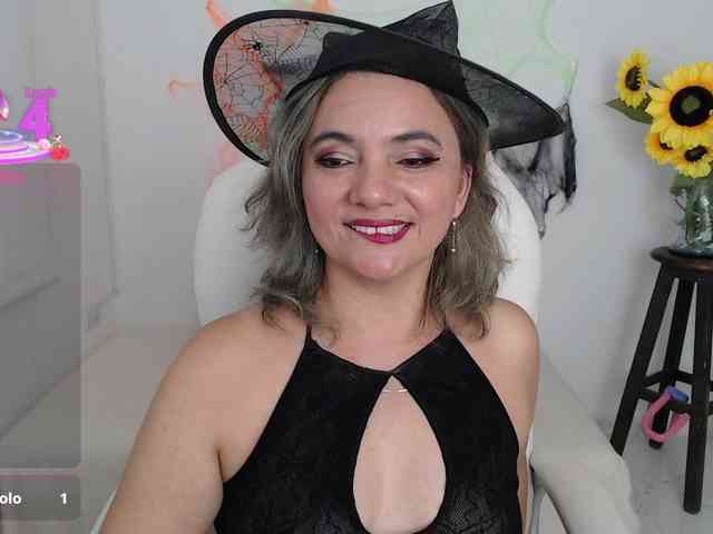 ana-milf webcam