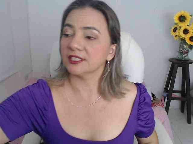 ana-milf webcam