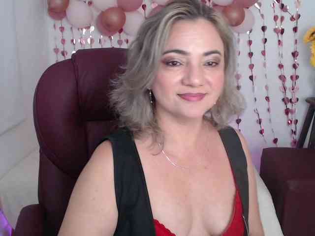 ana-milf webcam
