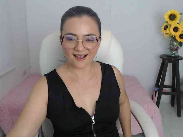 ana-milf webcam