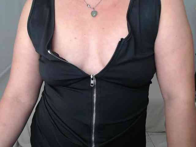 ana-milf webcam