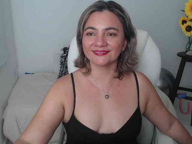 ana-milf webcam