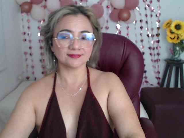 ana-milf webcam