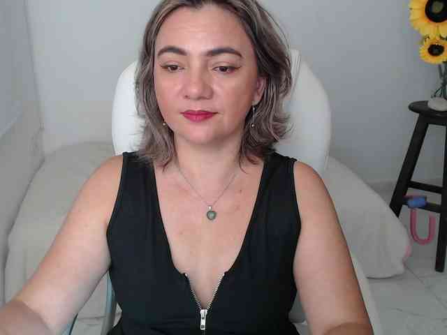 ana-milf webcam