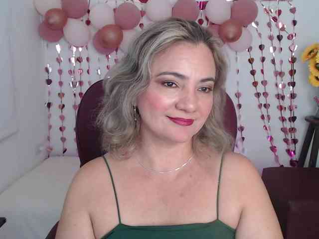 ana-milf webcam