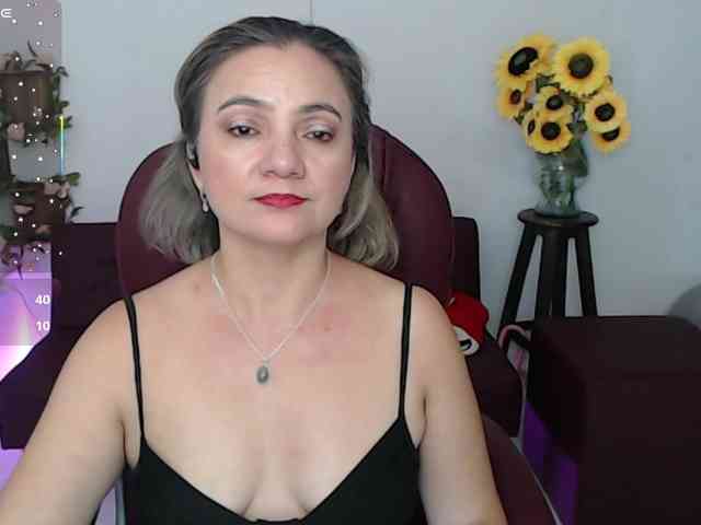 ana-milf webcam