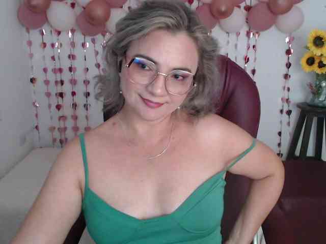 ana-milf webcam