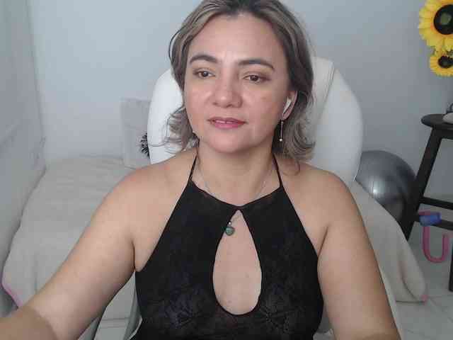 ana-milf webcam