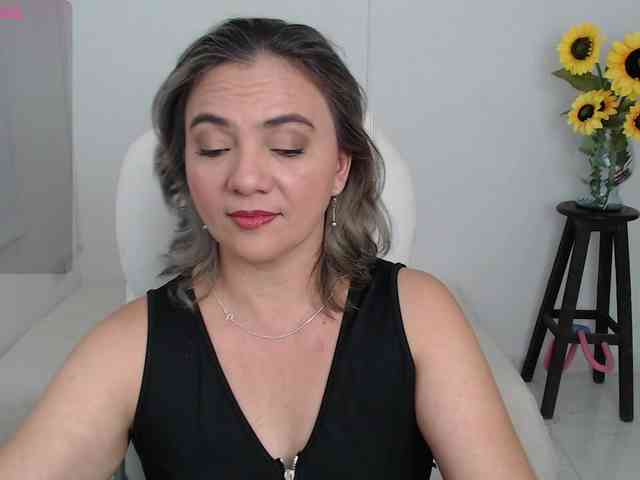 ana-milf webcam