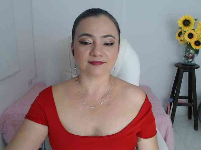 ana-milf webcam