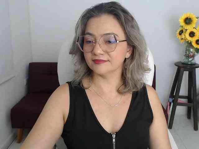ana-milf webcam