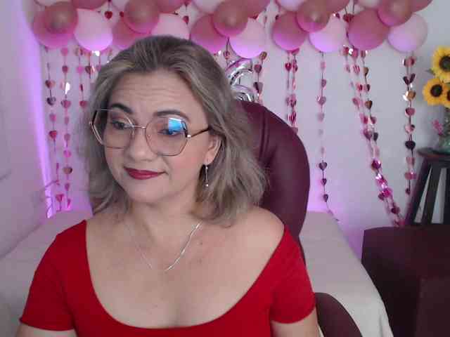 ana-milf webcam