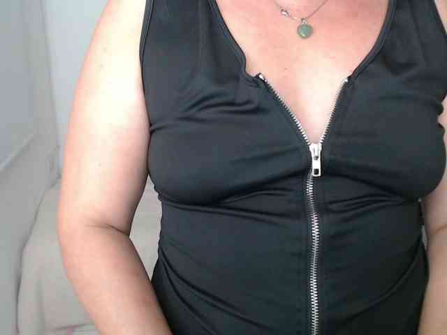 ana-milf webcam