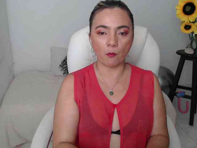ana-milf webcam