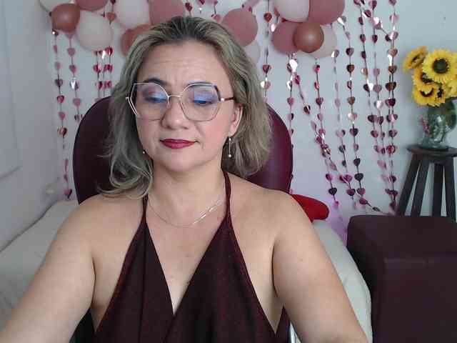 ana-milf webcam