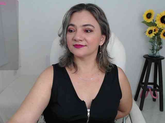 ana-milf webcam