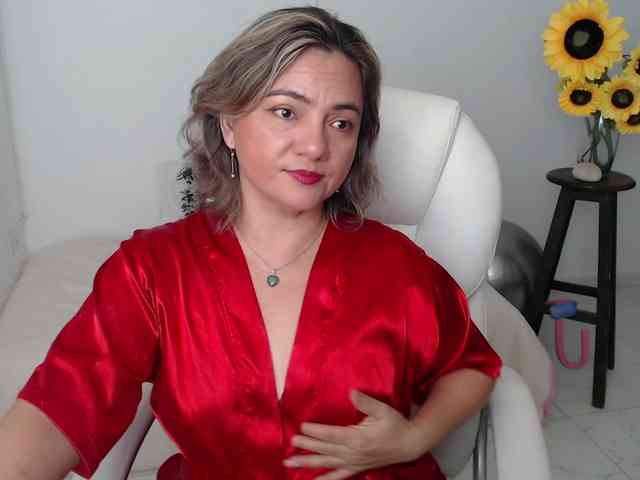ana-milf webcam