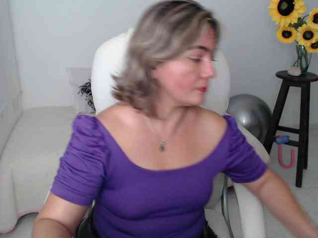 ana-milf webcam