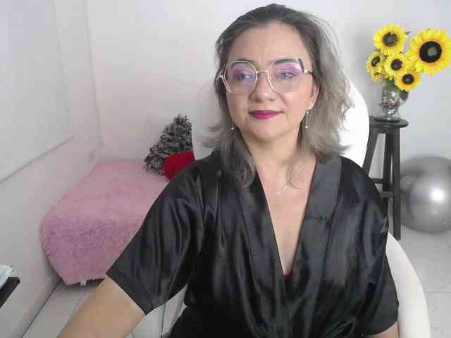 ana-milf webcam