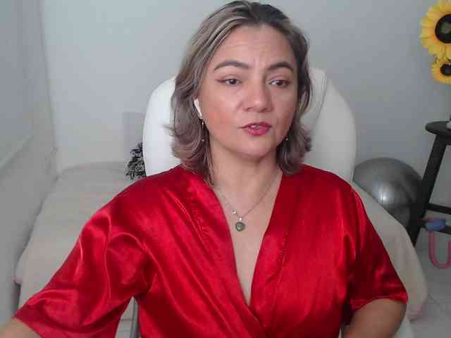 ana-milf webcam