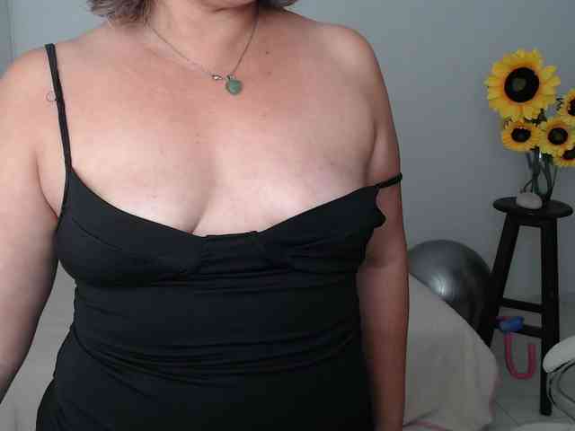 ana-milf webcam