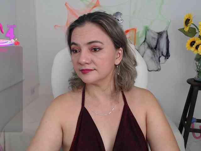ana-milf webcam
