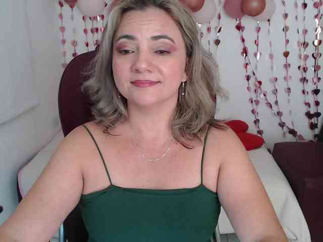 ana-milf webcam